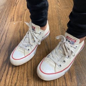 White Converse Sz 5
